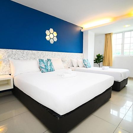 Swing & Pillows - Pj Ss2 Petaling Jaya Dış mekan fotoğraf