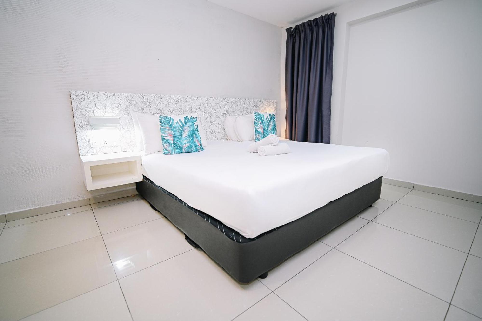 Swing & Pillows - Pj Ss2 Petaling Jaya Dış mekan fotoğraf