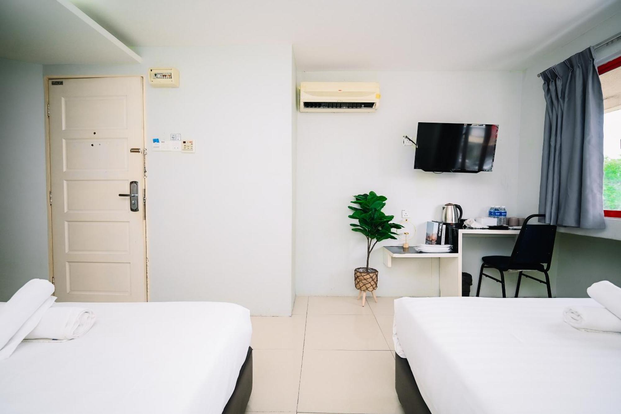 Swing & Pillows - Pj Ss2 Petaling Jaya Dış mekan fotoğraf