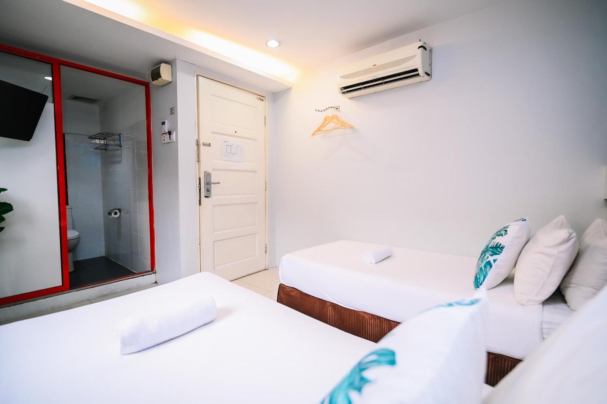 Swing & Pillows - Pj Ss2 Petaling Jaya Dış mekan fotoğraf
