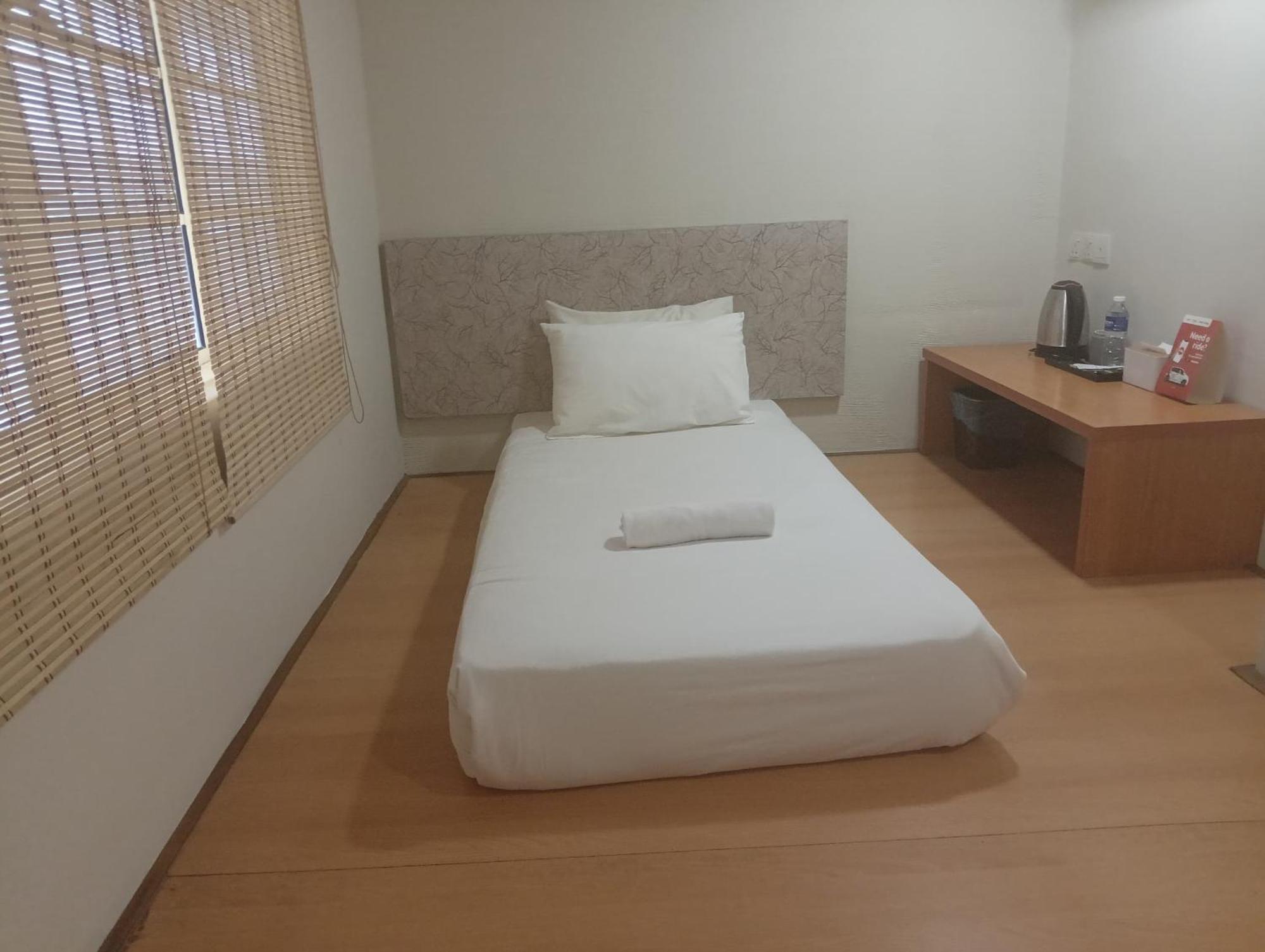 Swing & Pillows - Pj Ss2 Petaling Jaya Dış mekan fotoğraf